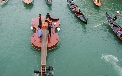 Con 80% de vacunados, Italia abre todo y se despide del metro de distancia