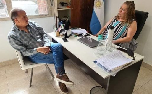 Linares recibió apoyo del Frente de Mujeres