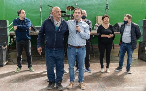 Día de la madre con anuncio de obras de gas