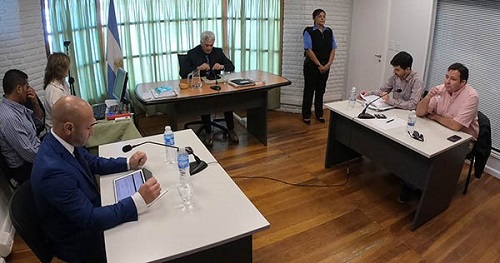 Cholila Online le ganó el juicio a Massoni en el STJ y deberá pagar un millón de pesos