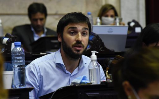 Torres pidió explicaciones a Cancillería por la defensa de Jones Huala en Chile