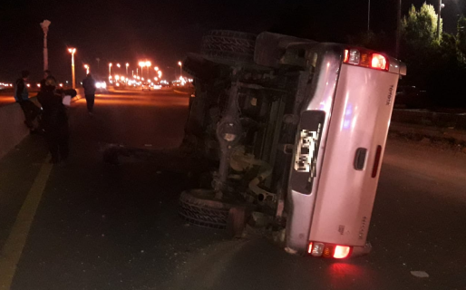 Un joven que iba camino a Rada Tilly perdió el control y volcó