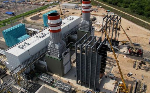 A último minuto, Nación canceló contratos ya adjudicados que reducían el costo del combustible para centrales eléctricas y ahorraban millones para el Estado