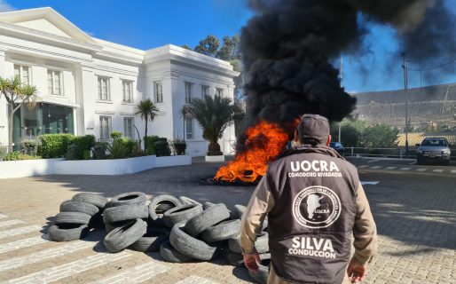 Trabajadores de Jomar reclaman por sus salarios en la administración de YPF