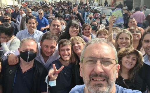 Puratich “Tenemos que sacarnos la camiseta del partido y trabajar para la provincia”