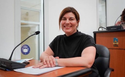 Bañada en aplausos, Ana Clara Romero se despidió del Concejo Deliberante para asumir en el Congreso