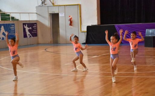 Las escuelas municipales de gimnasia aeróbica y ritmos cierran la temporada