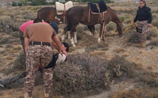Sufrió una fractura expuesta en su brazo por caerse de un caballo