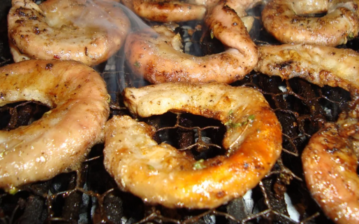 Sus propios empleados le quisieron robar achuras y vacío haciéndolos pasar por basura