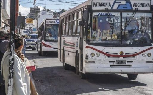 «Se está trabajando y analizando el aumento del boleto»