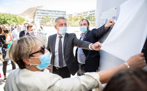 Arcioni inauguró en Comodoro el laboratorio de muestras de recursos marinos de la universidad local