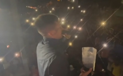 L-Gante abandonó un show cuando tiraron una lata contra el escenario: “Que me chupen…”