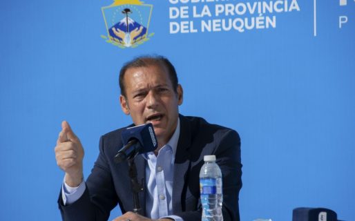 El gobernador de Neuquén se cruzó con el secretario de Energía por la ley de hidrocarburos