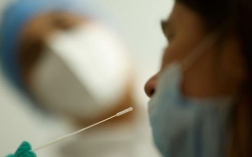 La OMS dijo que la variante Ómicron de Covid-19 es un riesgo muy alto para el mundo