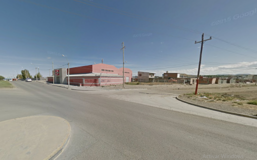 Violento robo de auto en el San Cayetano