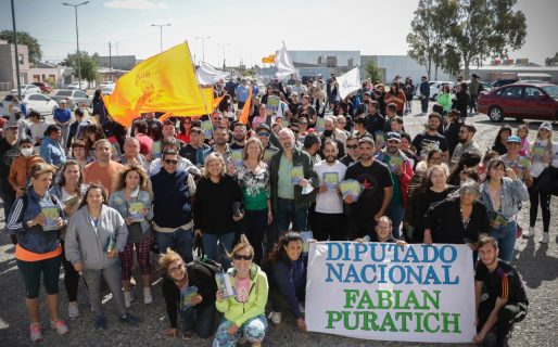 Puratich y Abril realizaron caminata en Rawson y agradecieron el apoyo de la militancia