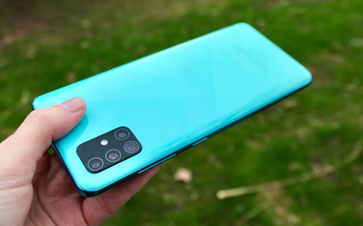 Perdió el celular con recuerdos muy valiosos y ruega que lo devuelvan: «Es lo único que me queda de mi abuelo»