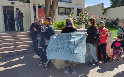 Reclamo de vecinos por tierras: “No podemos esperar más, hay gente que realmente la está pasando muy mal”