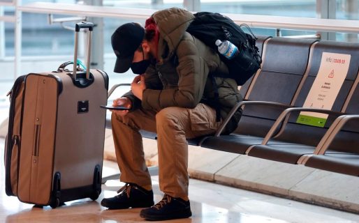 Vuelos al exterior: Los impuestos pueden llevarse más del 50% del valor de un pasaje