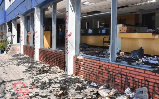 Hay dos detenidos por los destrozos en diario El Chubut