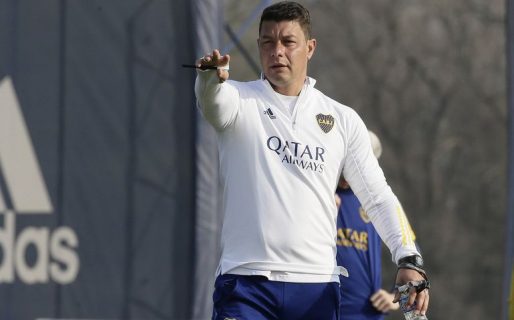 Battaglia sigue en Boca: el club confirmó su continuidad hasta 2022