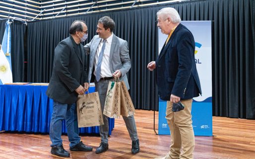 Luque participó del acto por los 60 años de Radio Nacional en Comodoro