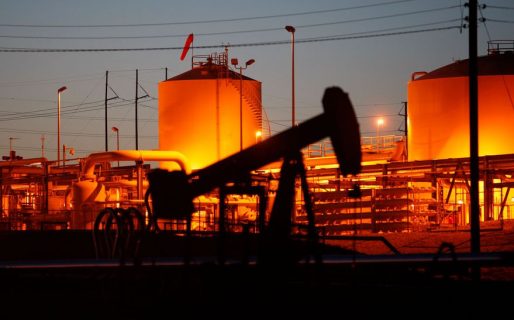 AIE prevé una situación “más cómoda” del mercado petrolero mundial en 2022