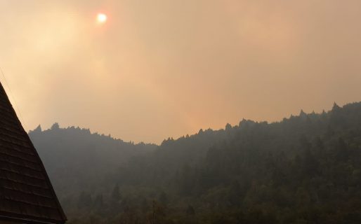 Por los incendios, Vialidad Nacional interrumpió la circulación entre Bariloche y El Bolsón