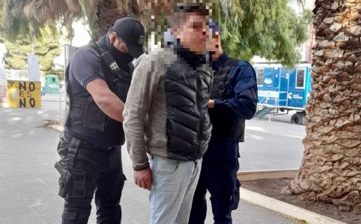 Detienen a un vendedor ambulante por tener pedido de captura