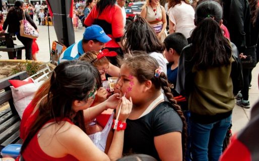 Colectan golosinas para la realización de la “Navidad Walk” en Comodoro