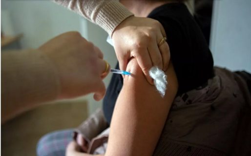 Se realizan distintas jornadas de vacunación intensiva contra el covid