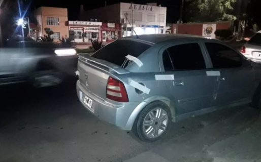 Balearon a una mujer desde un auto en barrio Newbery