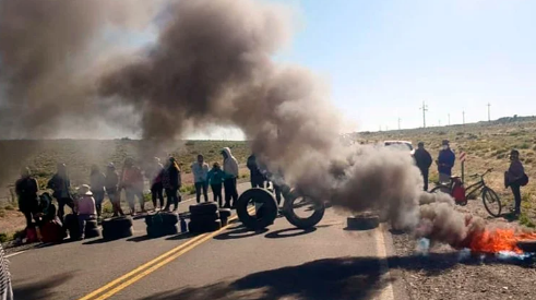 El gremio de trabajadores del campo amenazó con cortar todas las rutas del país en Año Nuevo