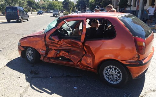 Comodoro: Chocó contra un vehículo y el test de alcoholemia le dio positivo