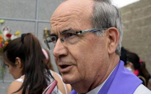 Gimeno Lahoz: “Tenemos que dejar de mirarnos a nosotros mismos y mirar lo que pasa alrededor nuestro”