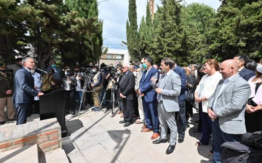 Arcioni reveló que Chubut exportó 1300 millones de dólares en 10 meses y se realizarán inversiones por 100 millones más