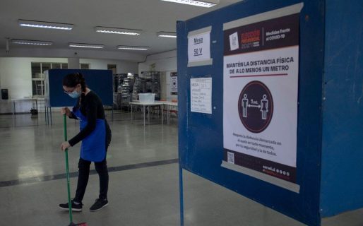 Balotaje en Chile: Se inició la votación más crucial en décadas