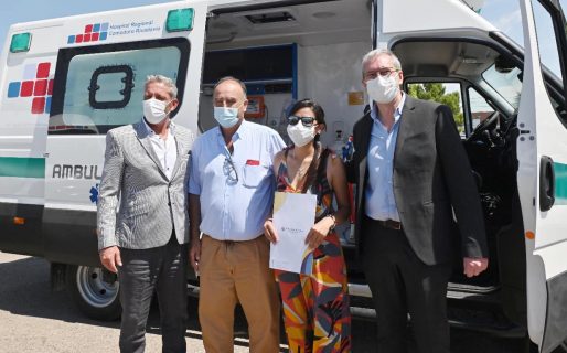 Arcioni entregó ambulancias, utilitarios y equipamiento a instituciones de la Provincia