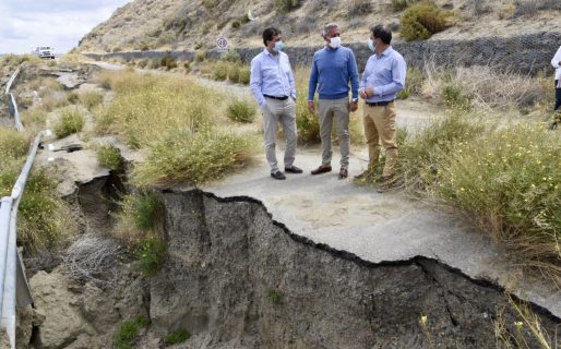 Arcioni recorrió junto a intendentes el tramo crítico del camino «Juan Domingo Perón»