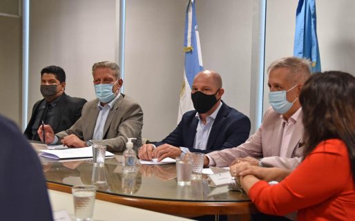 El gobernador Mariano Arcioni encabezó una nueva reunión de gabinete