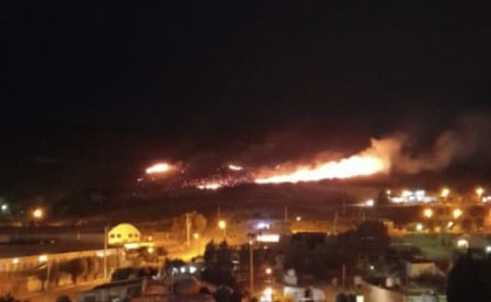 Por la pirotecnia se desató un incendio en un cerro de Laprida