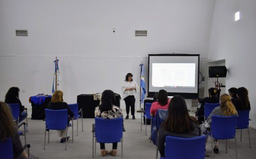 El municipio continúa capacitando a diferentes hacedores culturales de la ciudad