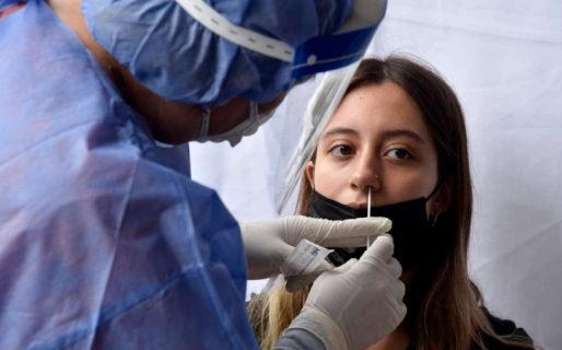 Ómicron: ¿Pude haber tenido COVID-19 y no me di cuenta?