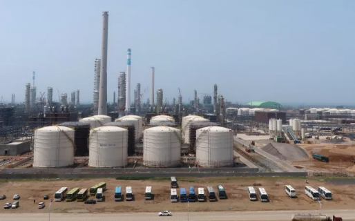 El precio del petróleo Brent llega a 90,80 por barril