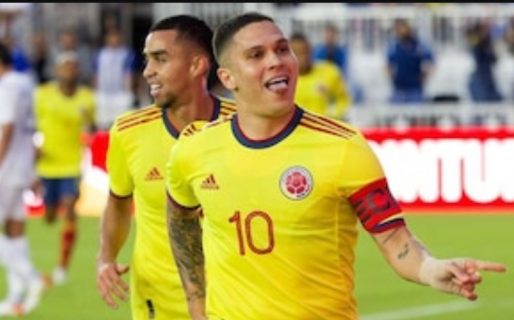 Alerta en River: Juanfer Quintero salió lesionado en el amistoso de Colombia