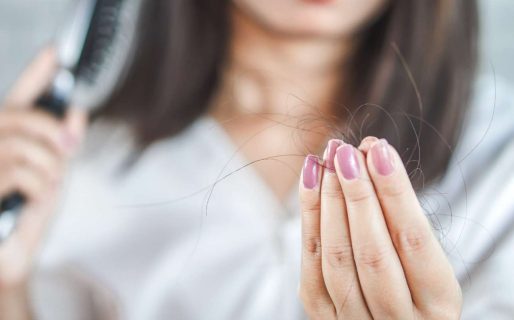 “Efluvio telógeno” post Covid: el nuevo y raro síntoma que genera la variante Ómicron