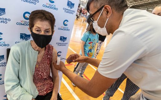La ciudad cuenta con más de 40 espacios para vacunar contra el coronavirus