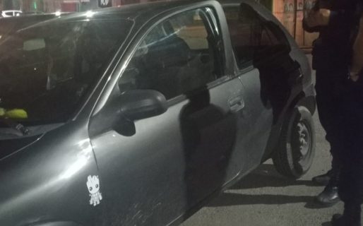 Forzó la puerta de un auto, robó y fue detenido «a los golpes»