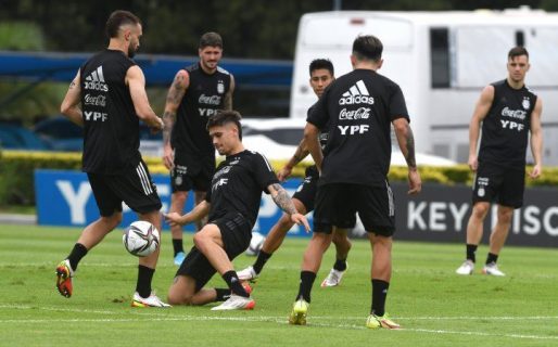 En la previa del cruce con Chile, todos los jugadores de Argentina dieron negativo tras hisoparse