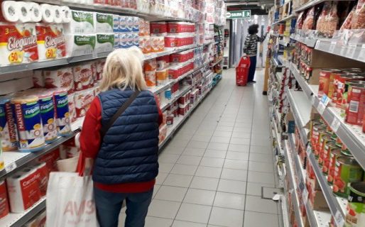Consumo masivo: Advierten que acumuló una caída de 2,1% en 2021
